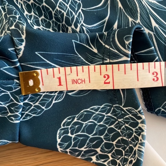 Perfect Love Fitness Pineapple Runners Shorts medium - Picture 11 of 11